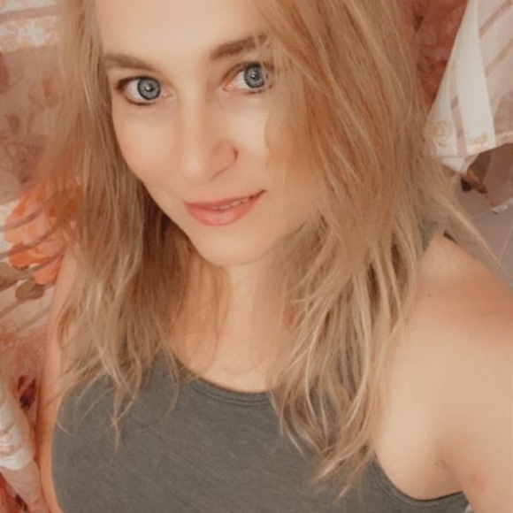 Meet your Posher, Suzanne - Picture 1 of 1